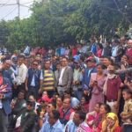 सेवासुविधाको माग गर्दै विद्यालय कर्मचारी आन्दोलित