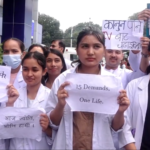 बिभिन्न सुधारको माग राख्दै नर्सहरू आन्दोलनमा