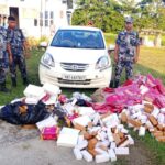 भारतीय कार र अटोसहित लाखौँका अवैध सामान बरामद